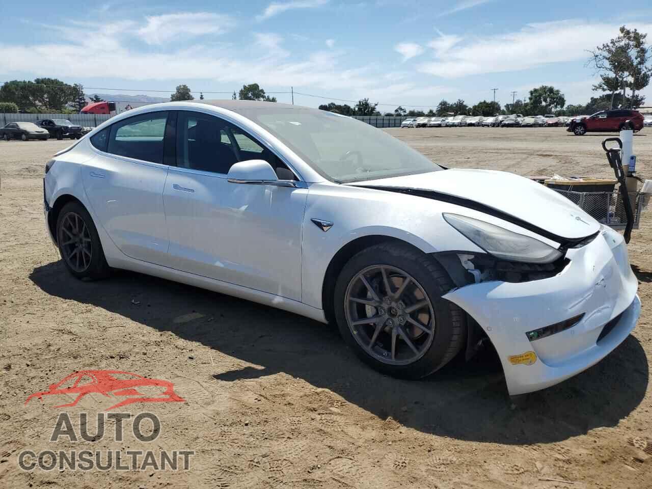 TESLA MODEL 3 2018 - 5YJ3E1EBXJF120633