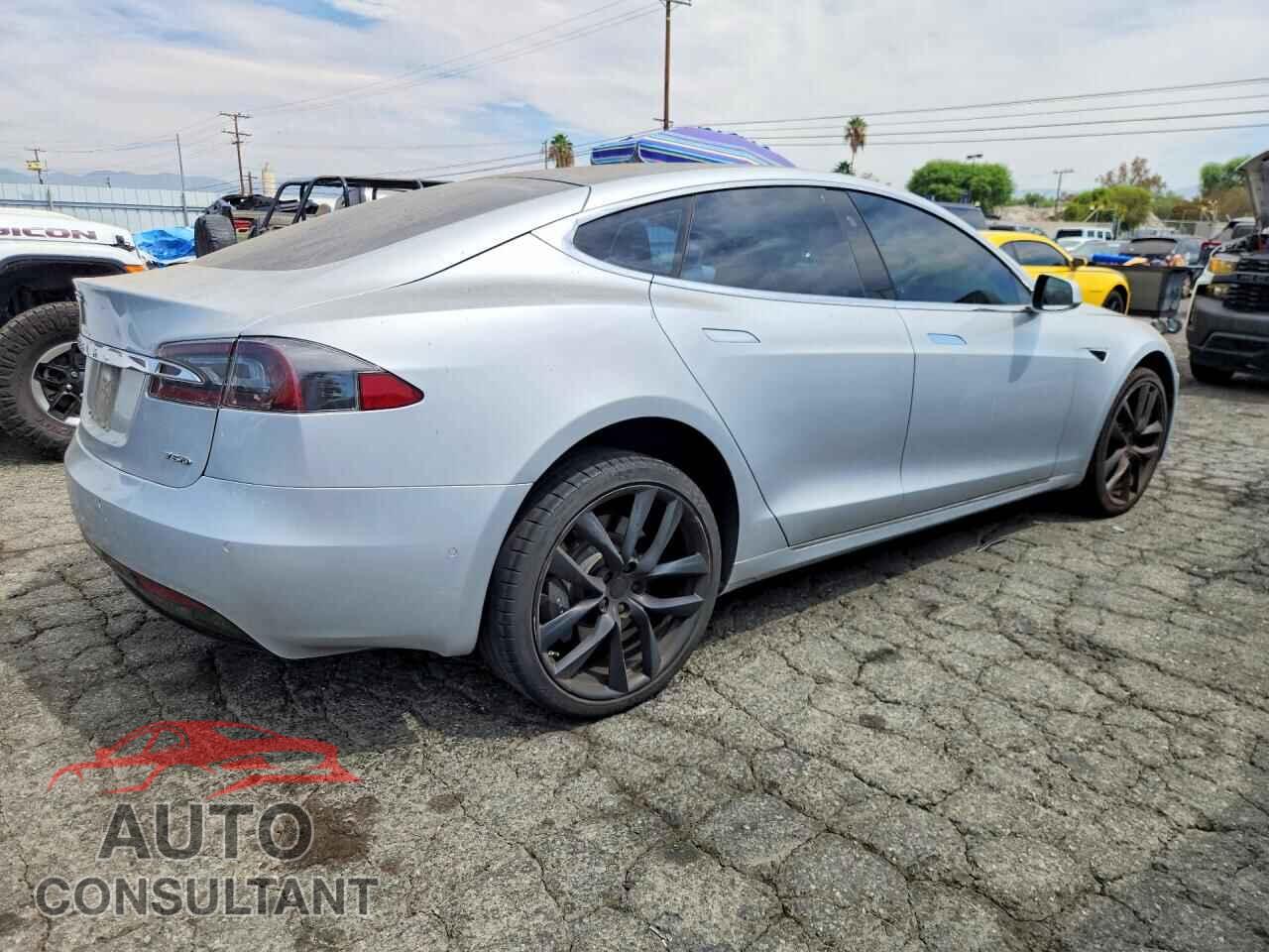 TESLA MODEL S 2018 - 5YJSA1E29JF247459