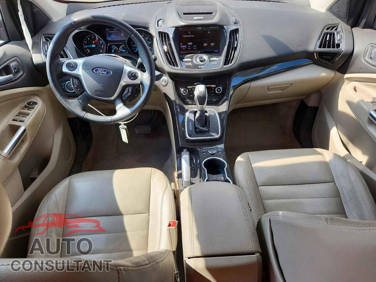 FORD ESCAPE 2014 - 1FMCU9J90EUA59547