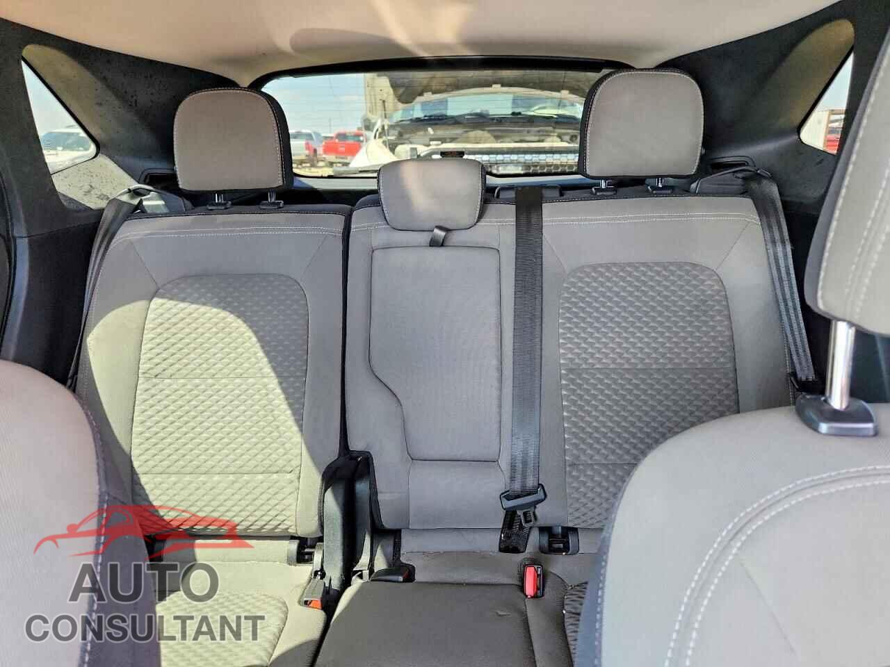 FORD ESCAPE 2020 - 1FMCU0G61LUA14509