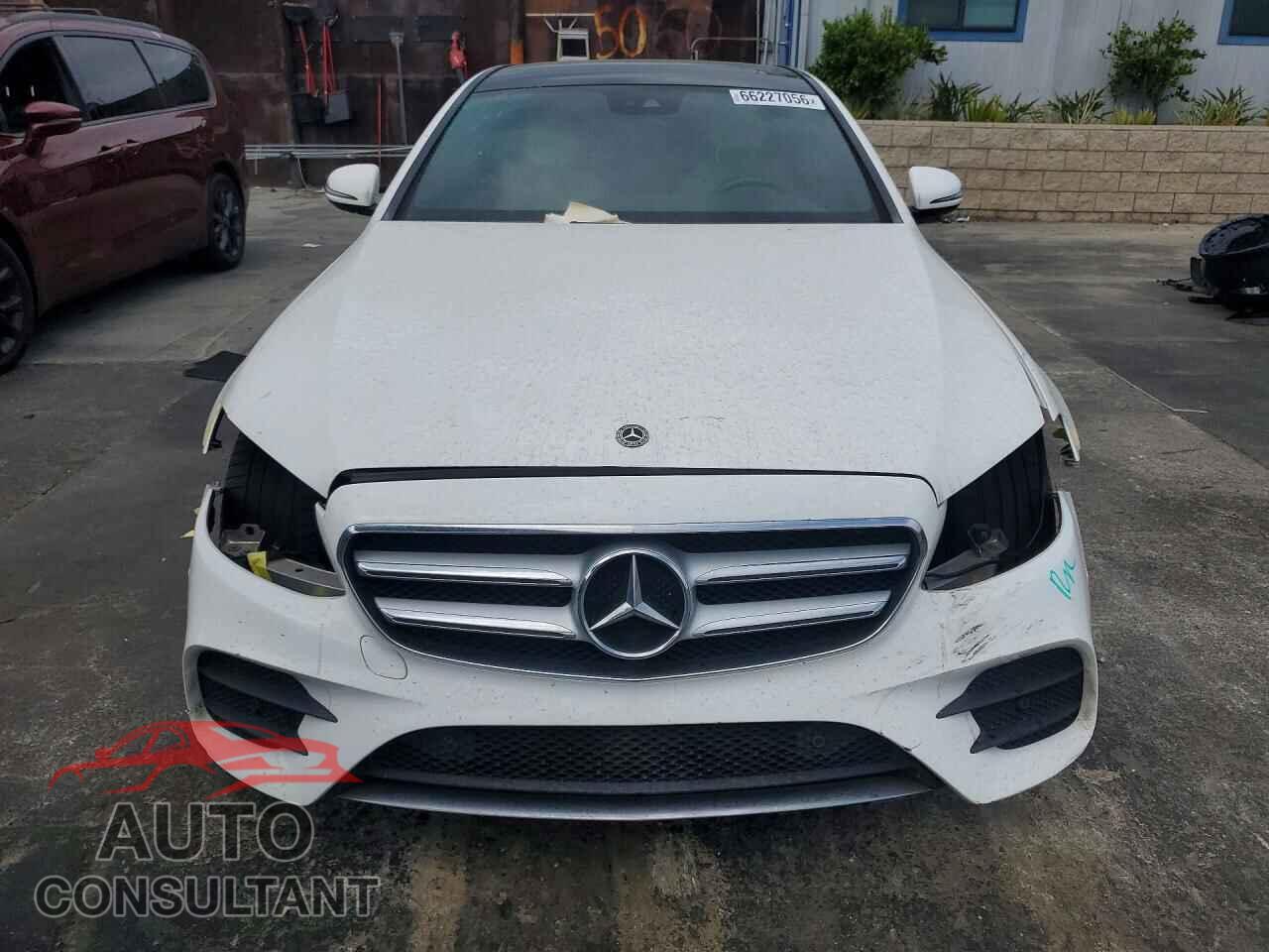 MERCEDES-BENZ E-CLASS 2018 - WDDZF4JB5JA406399