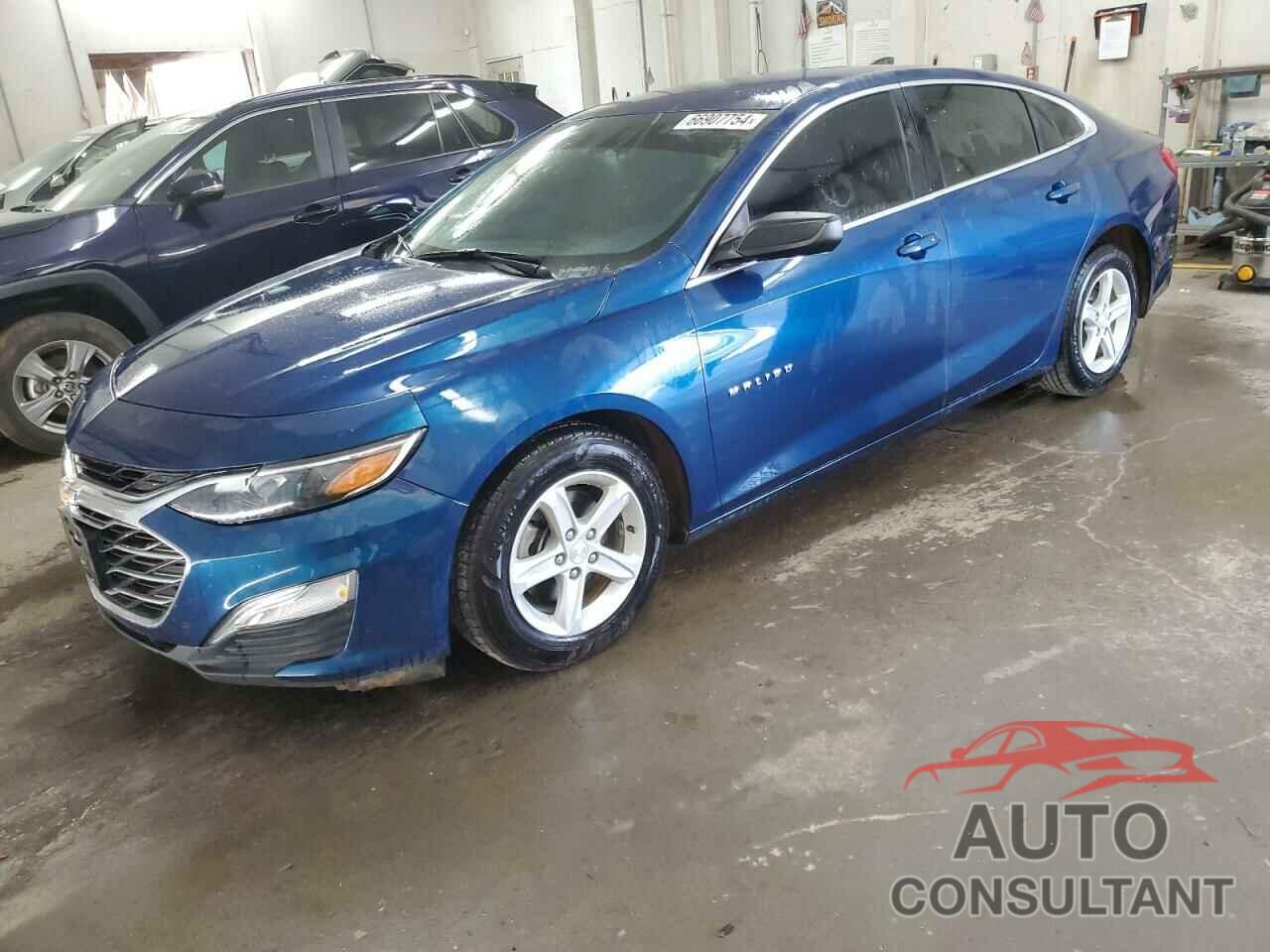 CHEVROLET MALIBU 2019 - 1G1ZB5ST8KF157631