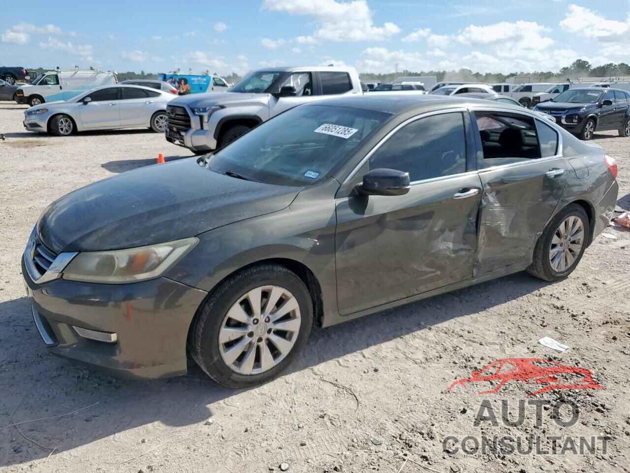 HONDA ACCORD 2013 - 1HGCR3F85DA004533