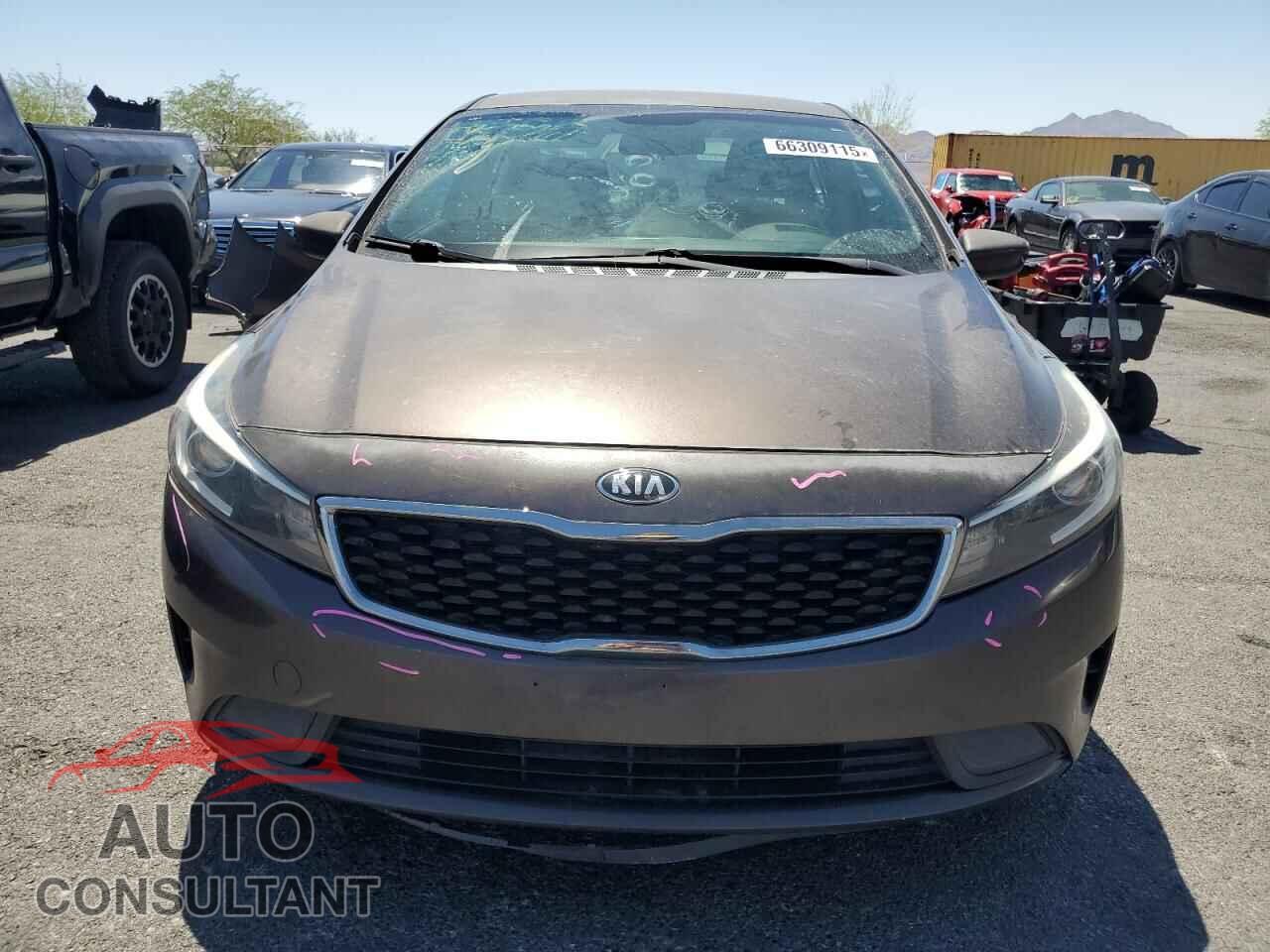 KIA FORTE 2017 - 3KPFL4A77HE014565