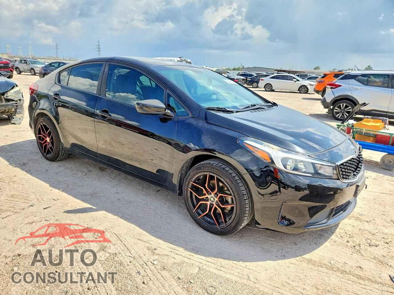 KIA FORTE 2017 - 3KPFL4A72HE080604
