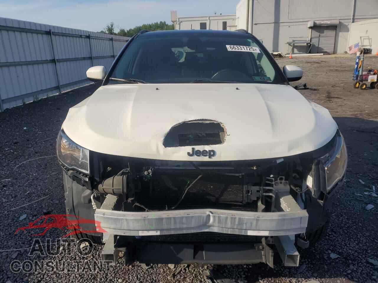 JEEP COMPASS 2019 - 3C4NJDBB9KT661976