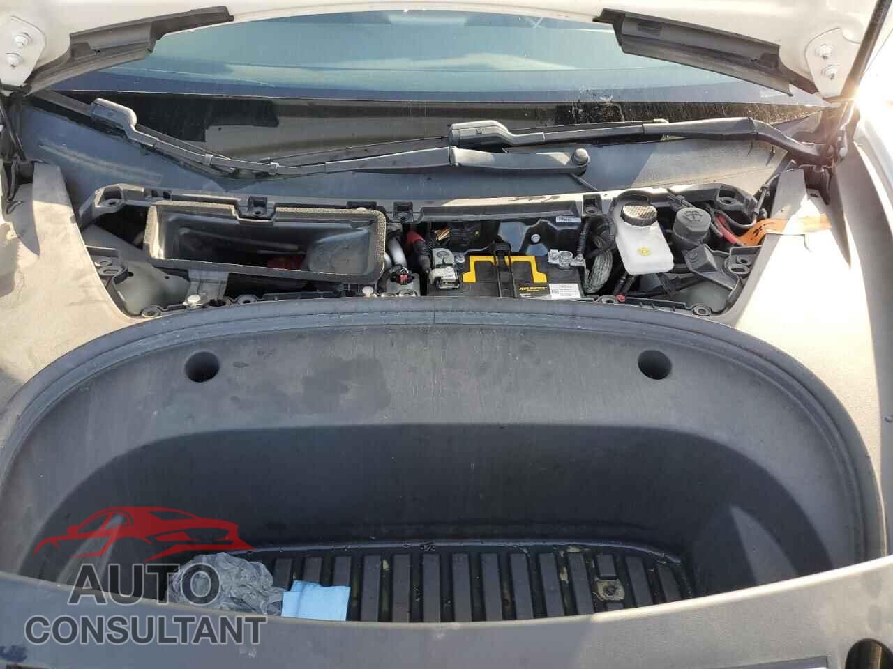 TESLA MODEL 3 2021 - 5YJ3E1EA8MF053803