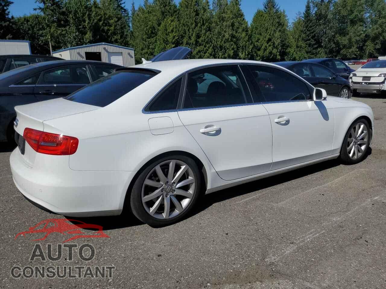 AUDI A4 2013 - WAUFFAFL8DN045953