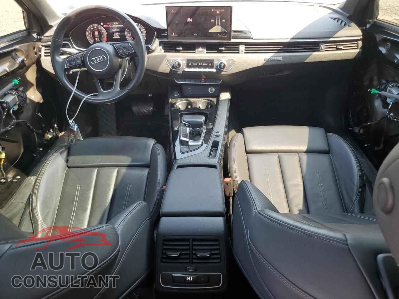 AUDI A4 2022 - WAUEAAF49NN008298