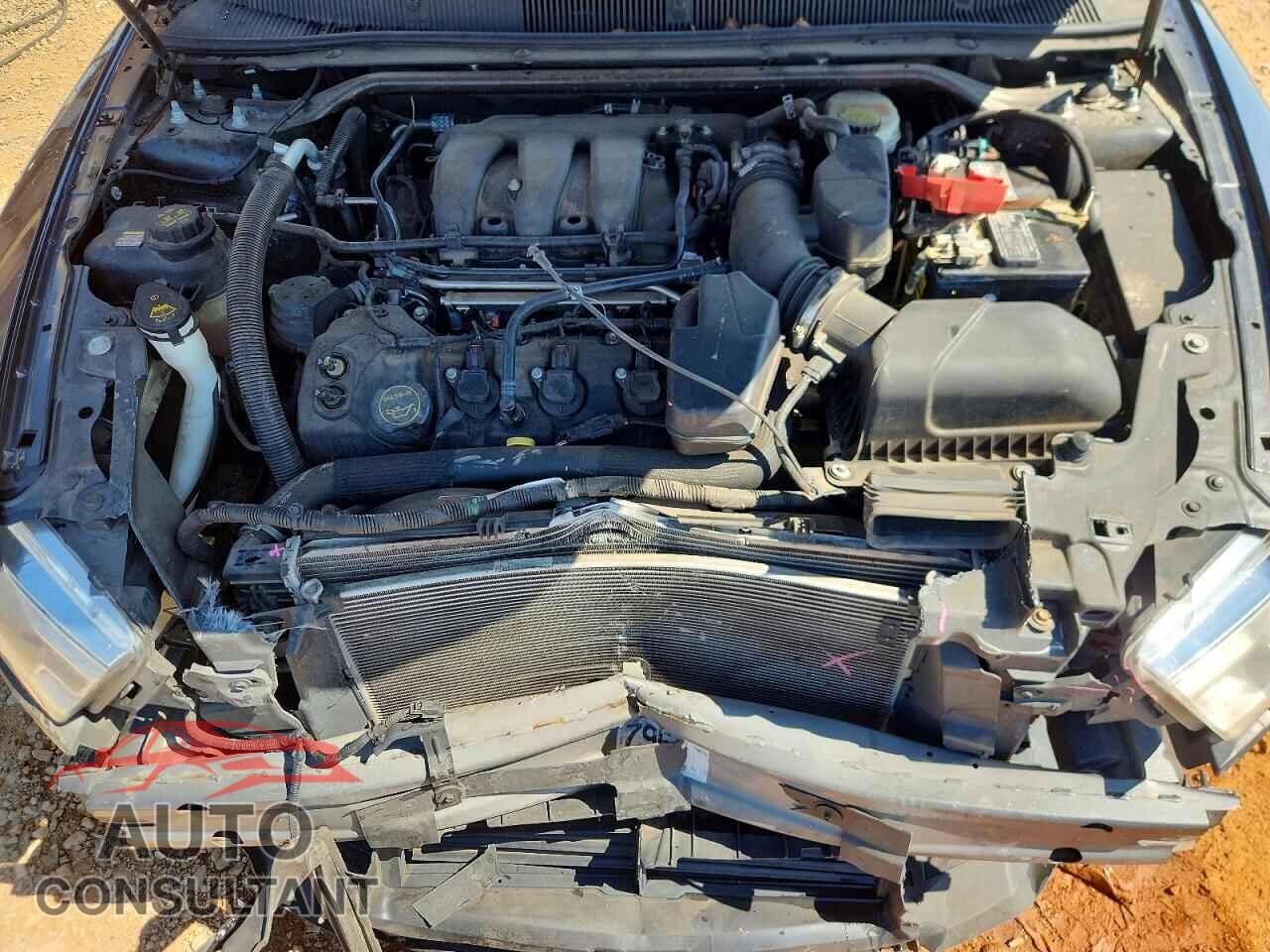 FORD TAURUS 2015 - 1FAHP2F86FG168982