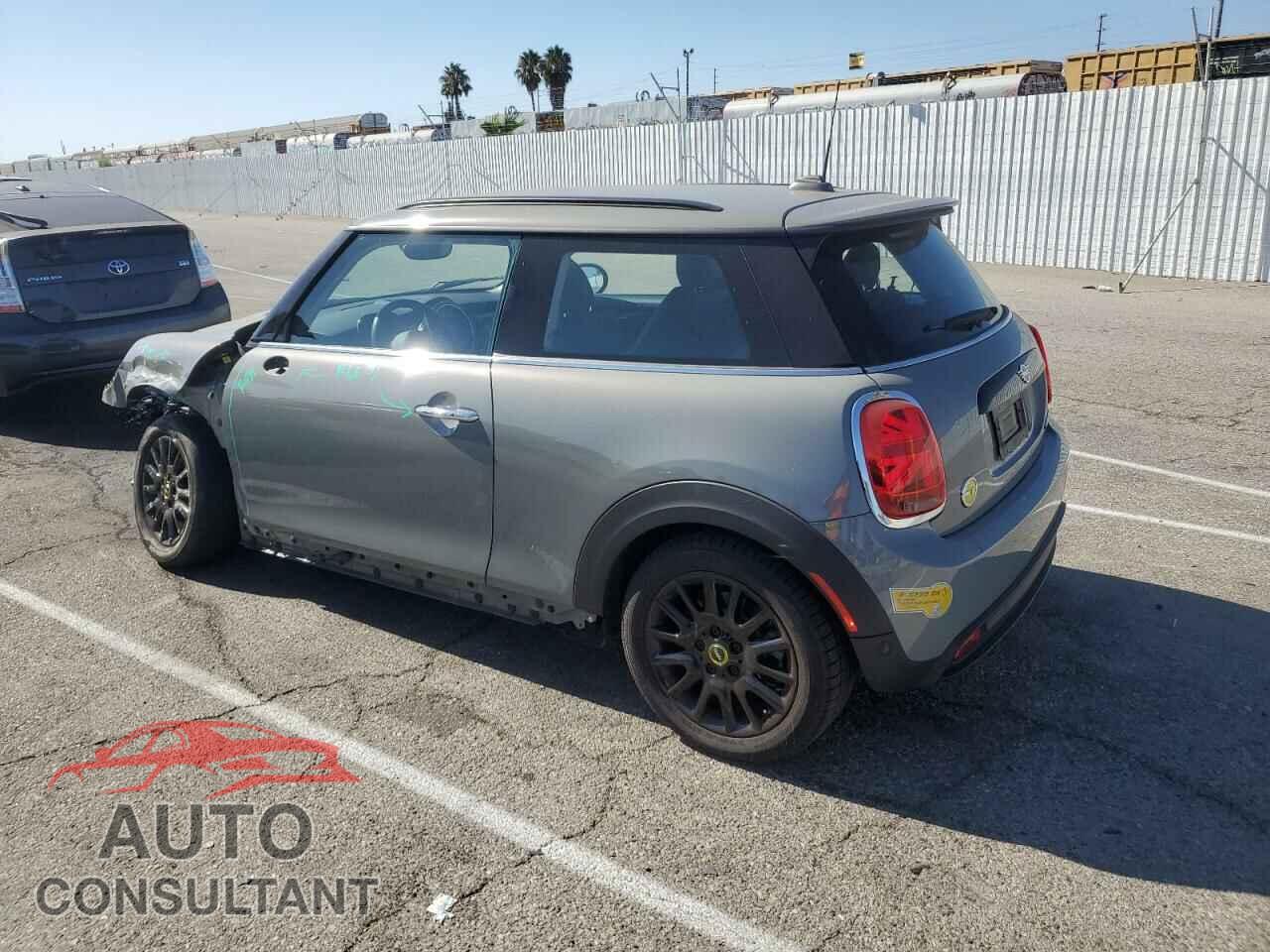 MINI COOPER 2023 - WMW13DJ0XP2S71208