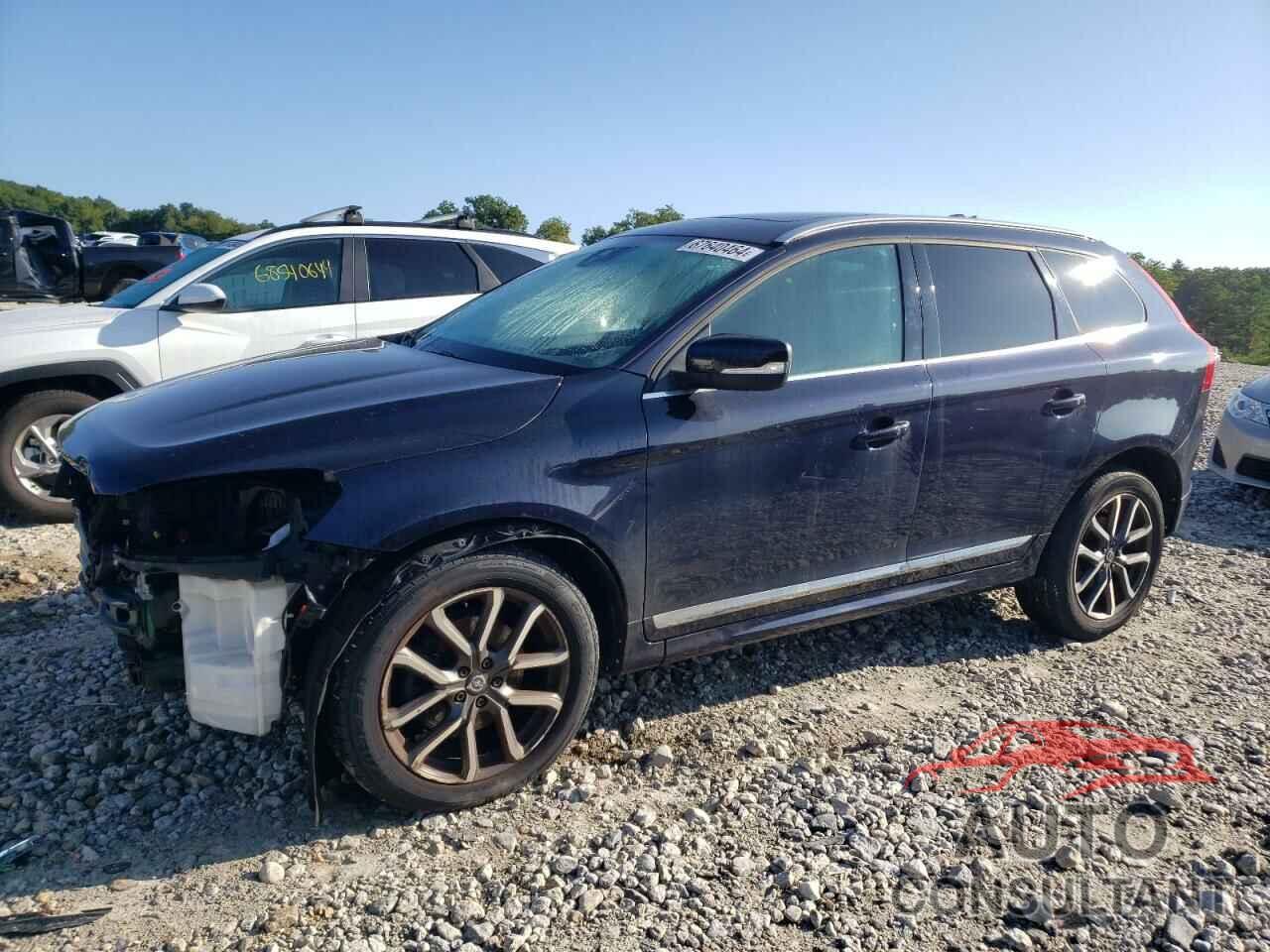 VOLVO XC60 2017 - YV449MRR2H2095822