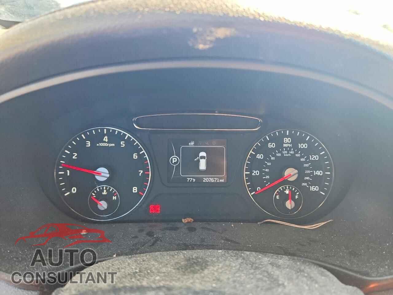 KIA SORENTO 2017 - 5XYPGDA55HG191108