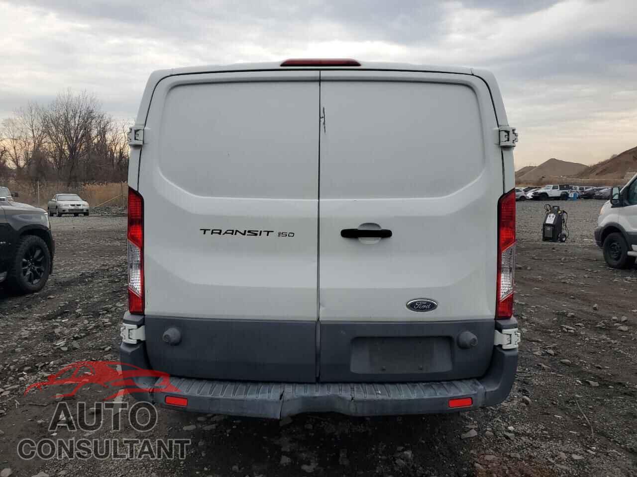 FORD TRANSIT 2015 - 1FTNE9ZM7FKA52224