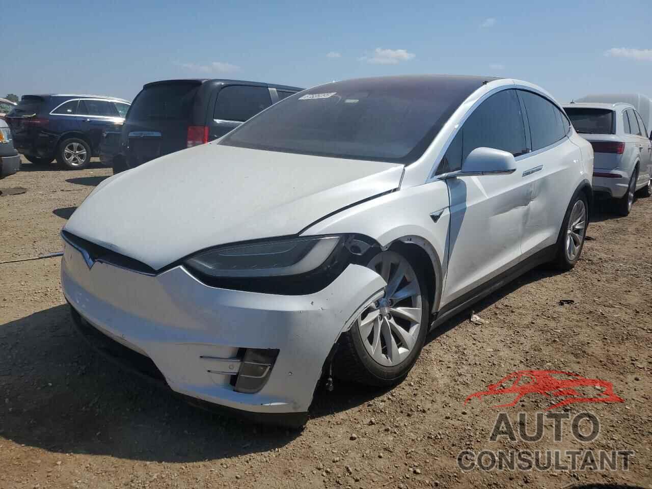 TESLA MODEL X 2017 - 5YJXCAE29HF035784