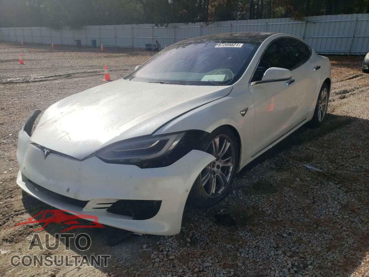 TESLA MODEL S 2020 - 5YJSA1E28LF381933