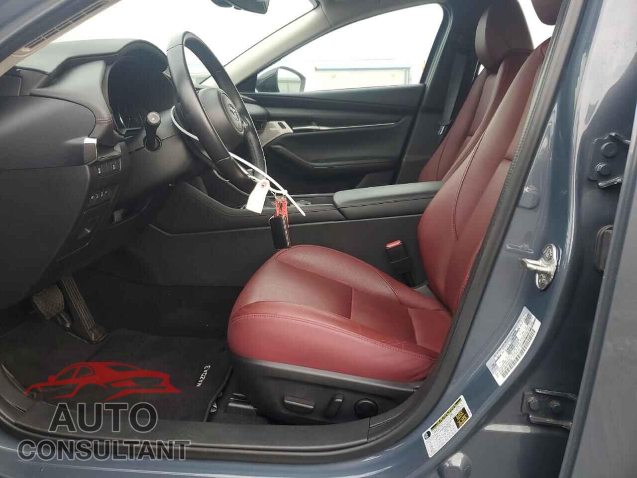 MAZDA 3 2023 - 3MZBPACM0PM362035