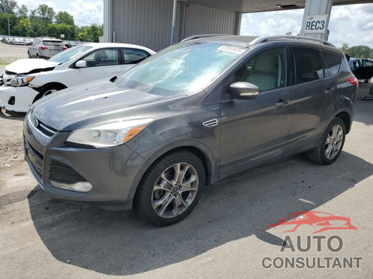 FORD ESCAPE 2015 - 1FMCU0J91FUA26649