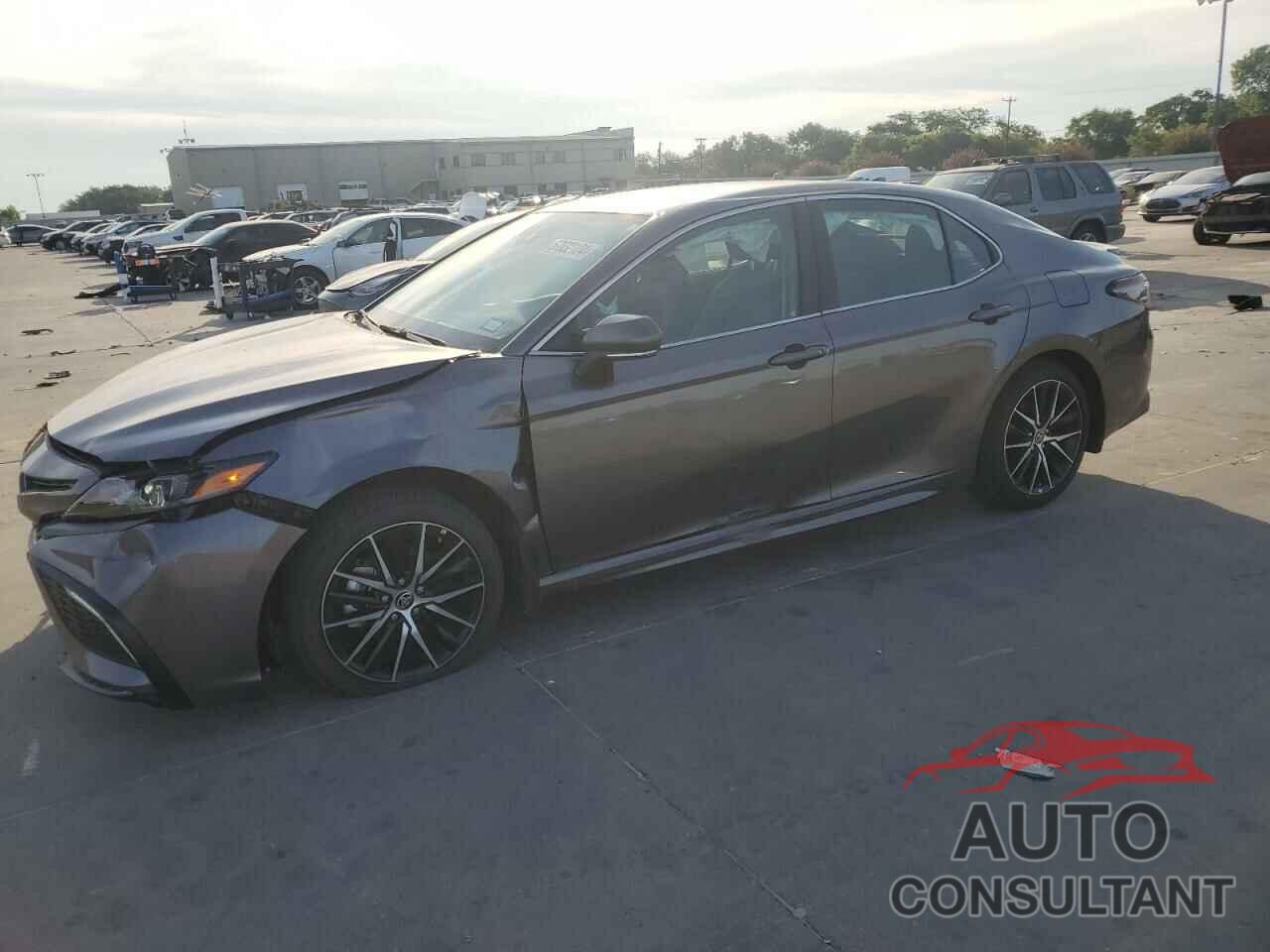 TOYOTA CAMRY 2024 - 4T1G11AK7RU235465