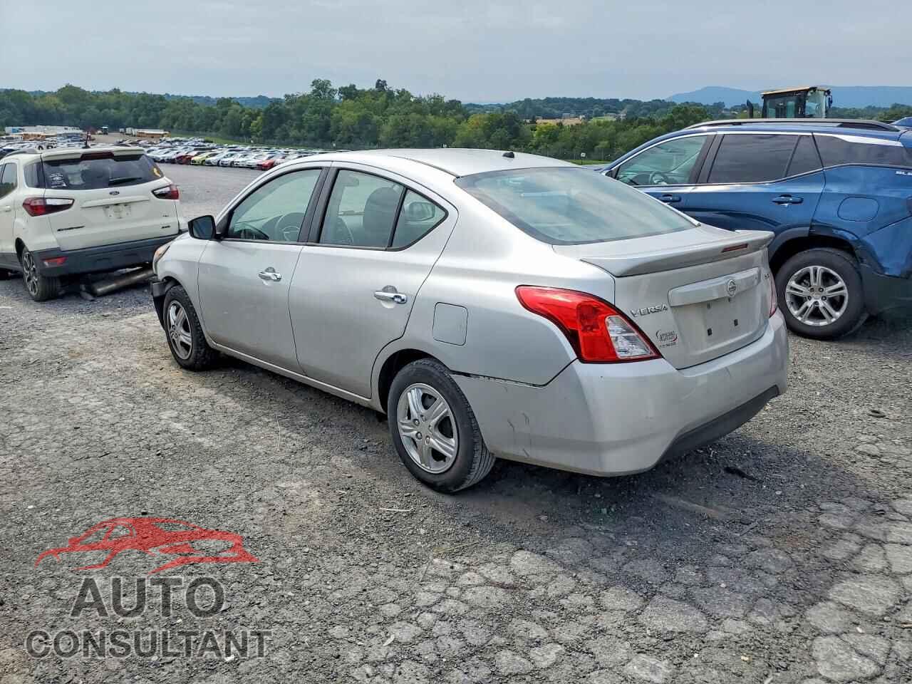 NISSAN VERSA 2017 - 3N1CN7AP9HK459988
