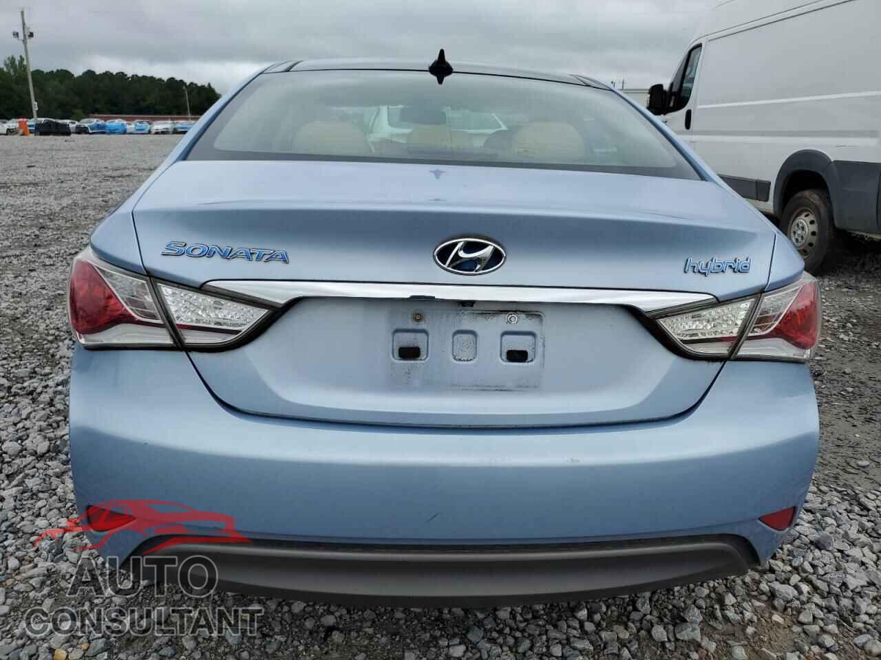 HYUNDAI SONATA 2012 - KMHEC4A48CA033120