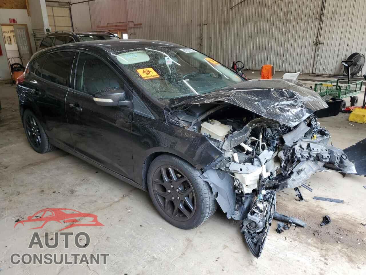 FORD FOCUS 2015 - 1FADP3K2XFL372214
