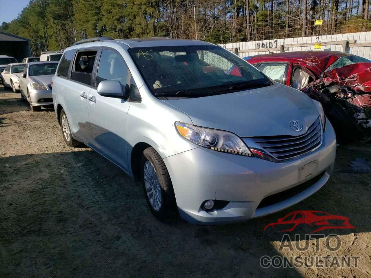 TOYOTA SIENNA 2016 - 5TDYK3DC7GS748092