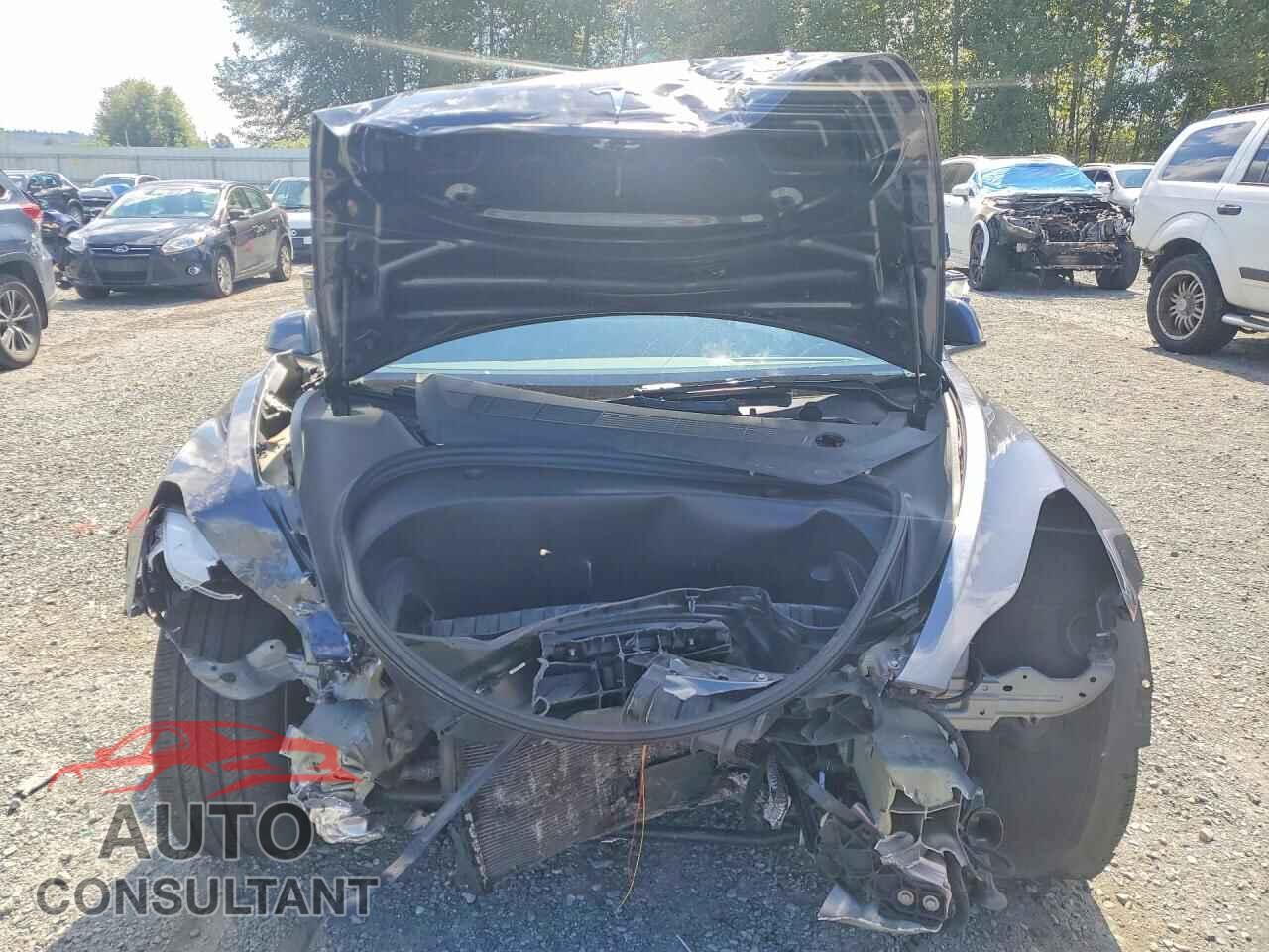 TESLA MODEL 3 2022 - 5YJ3E1EA4NF304429