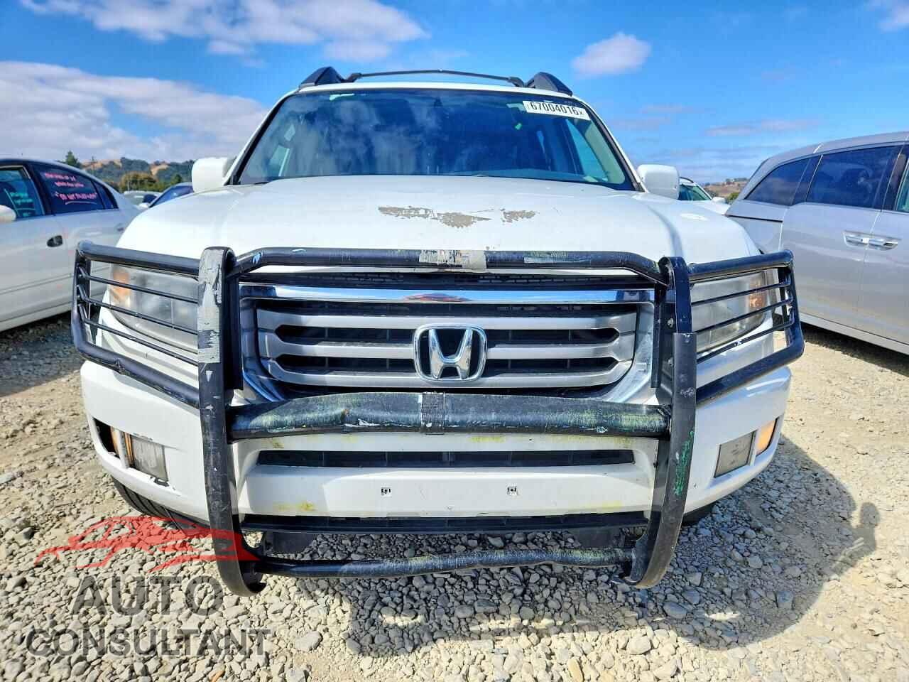 HONDA RIDGELINE 2013 - 5FPYK1F58DB003894