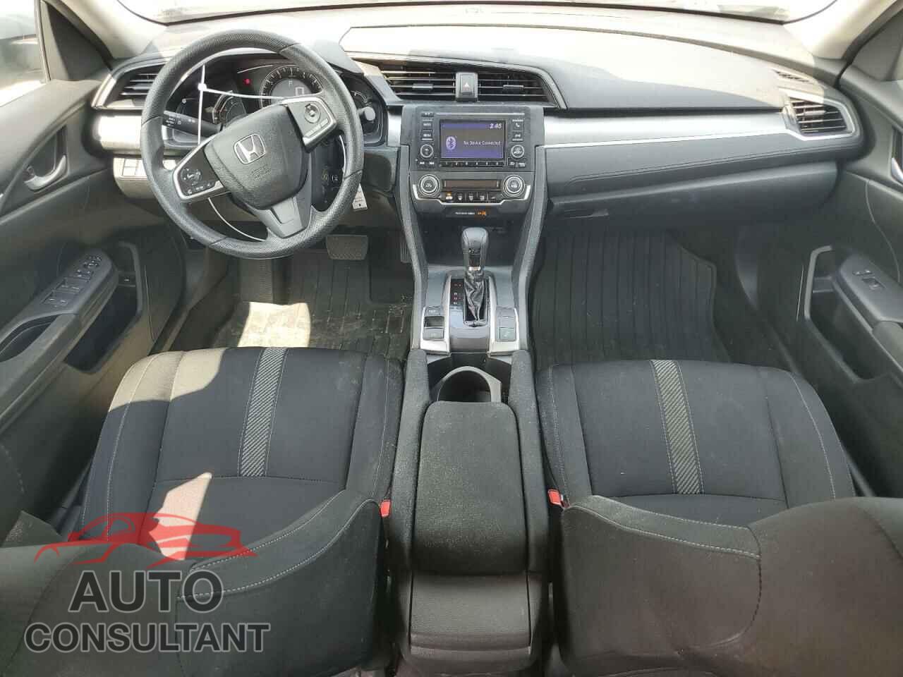 HONDA CIVIC 2017 - 2HGFC2F55HH566485