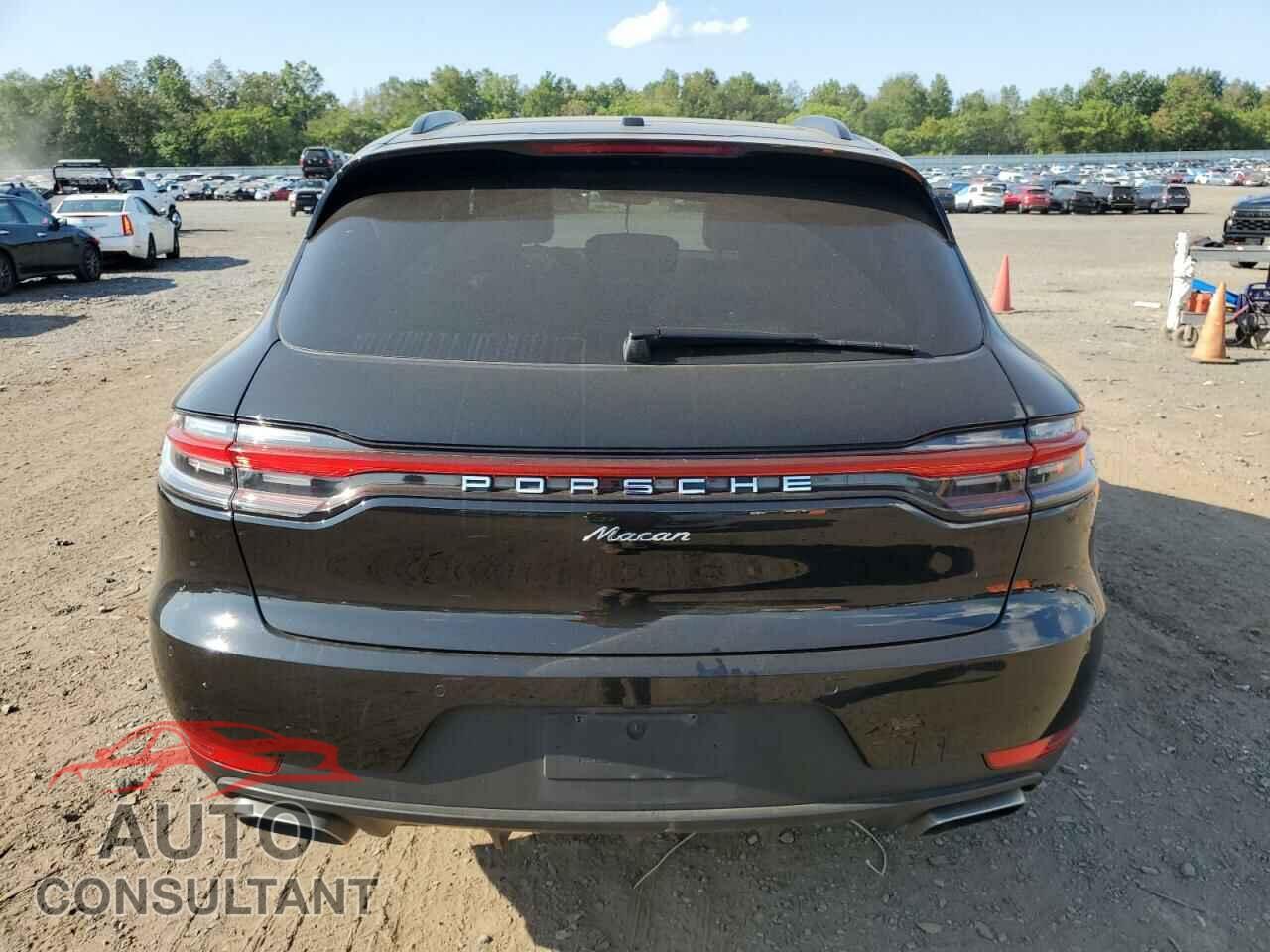 PORSCHE MACAN 2021 - WP1AA2A55MLB09578