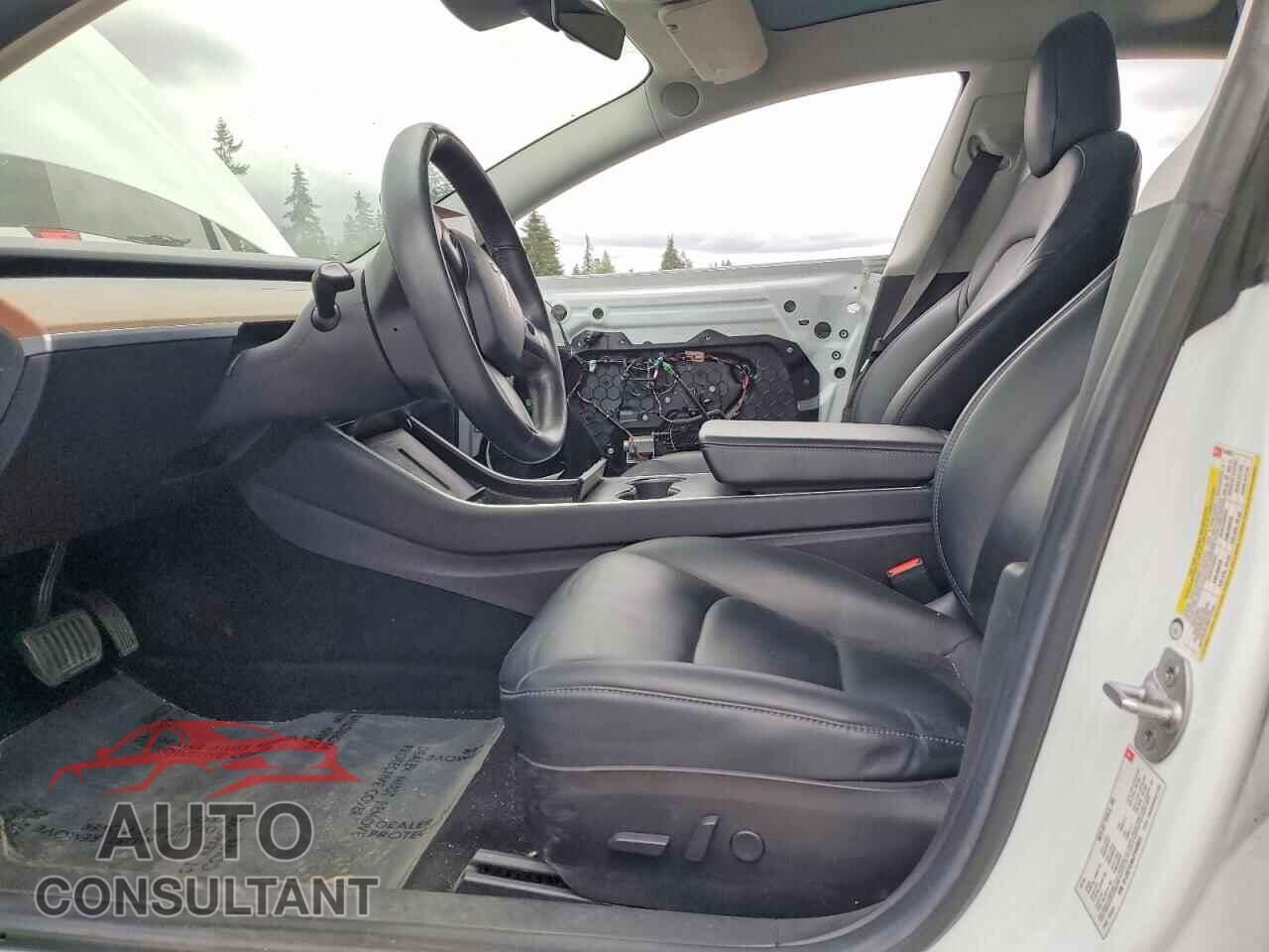 TESLA MODEL 3 2018 - 5YJ3E1EA6JF043623