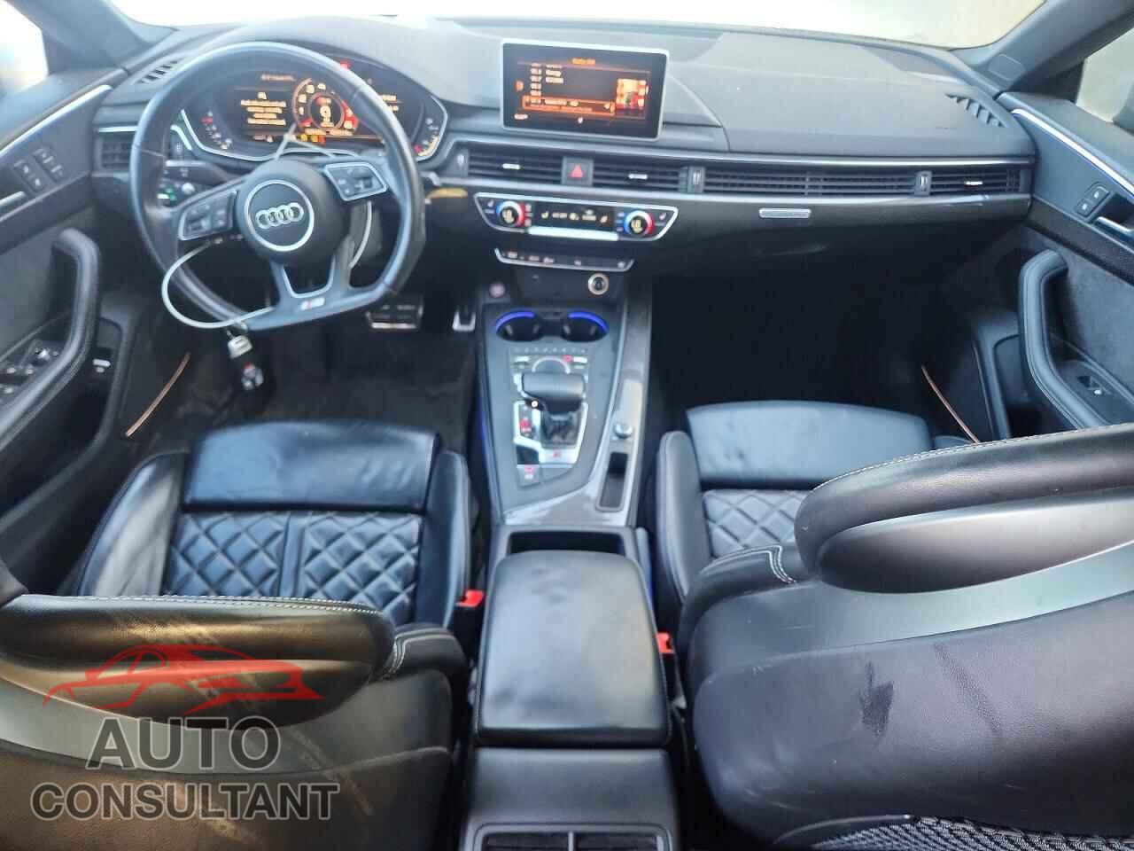AUDI S5/RS5 2018 - WAUC4CF52JA070159