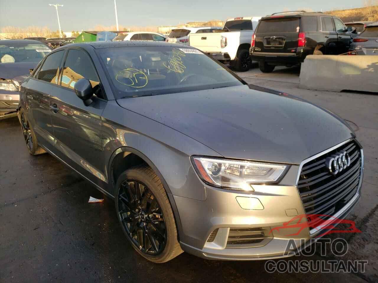 AUDI A3 2017 - WAUB8GFF0H1044766