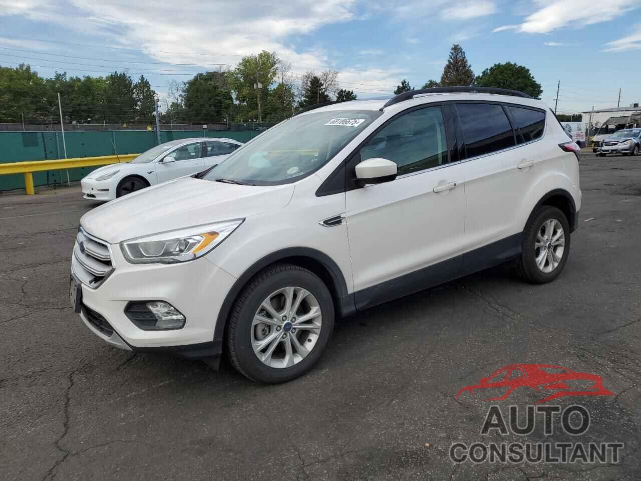 FORD ESCAPE 2018 - 1FMCU9HD5JUA91589
