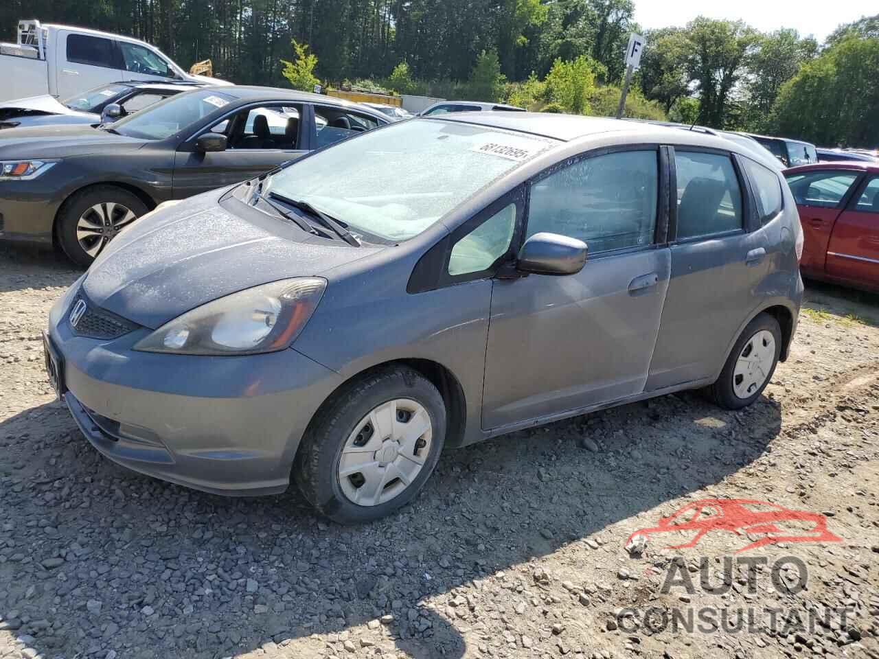 HONDA FIT 2013 - JHMGE8G39DC058111