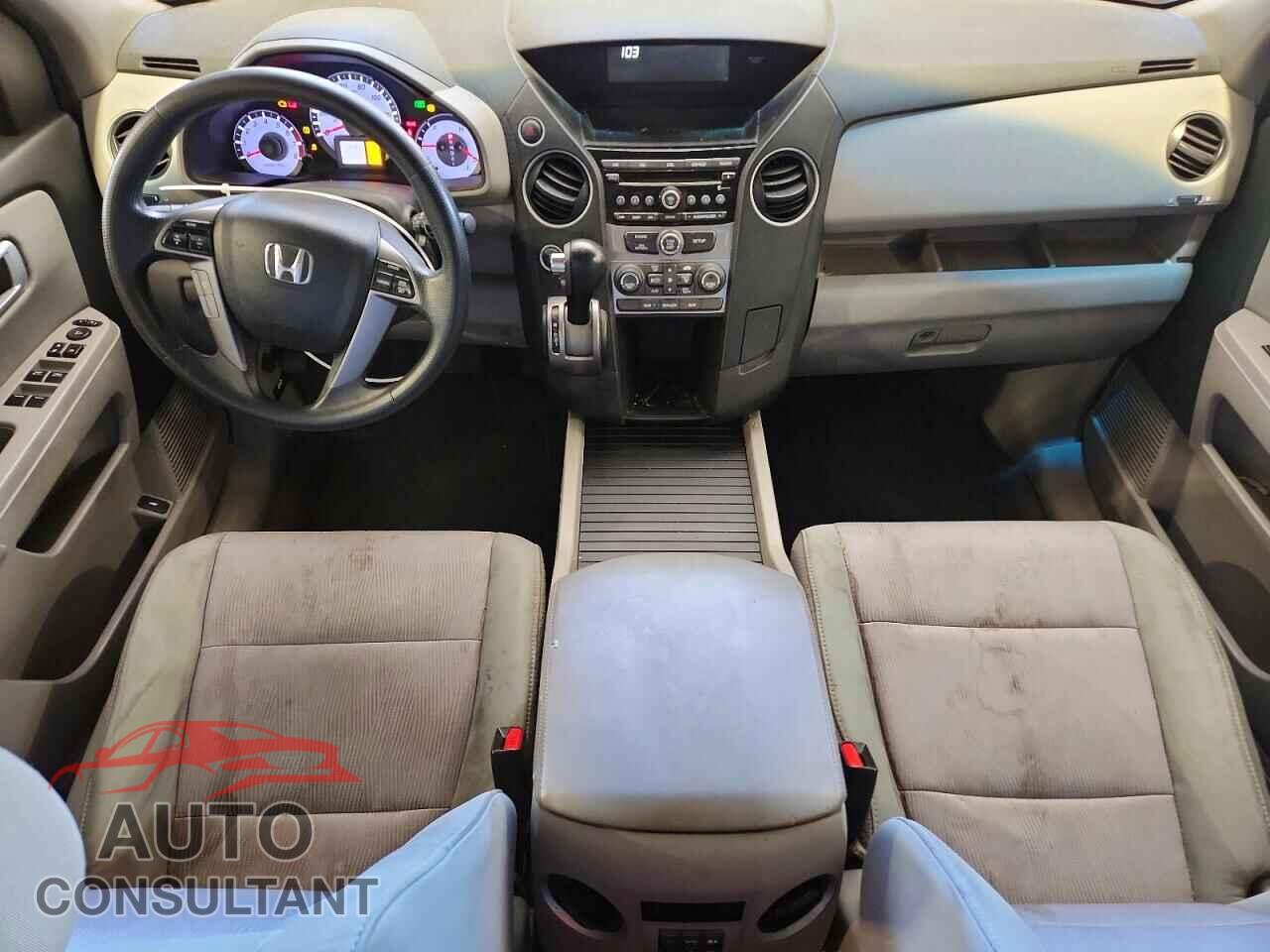 HONDA PILOT 2012 - 5FNYF4H40CB086478