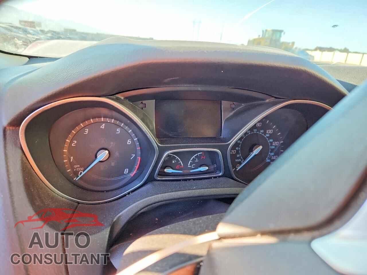 FORD FOCUS 2014 - 1FADP3N2XEL264203