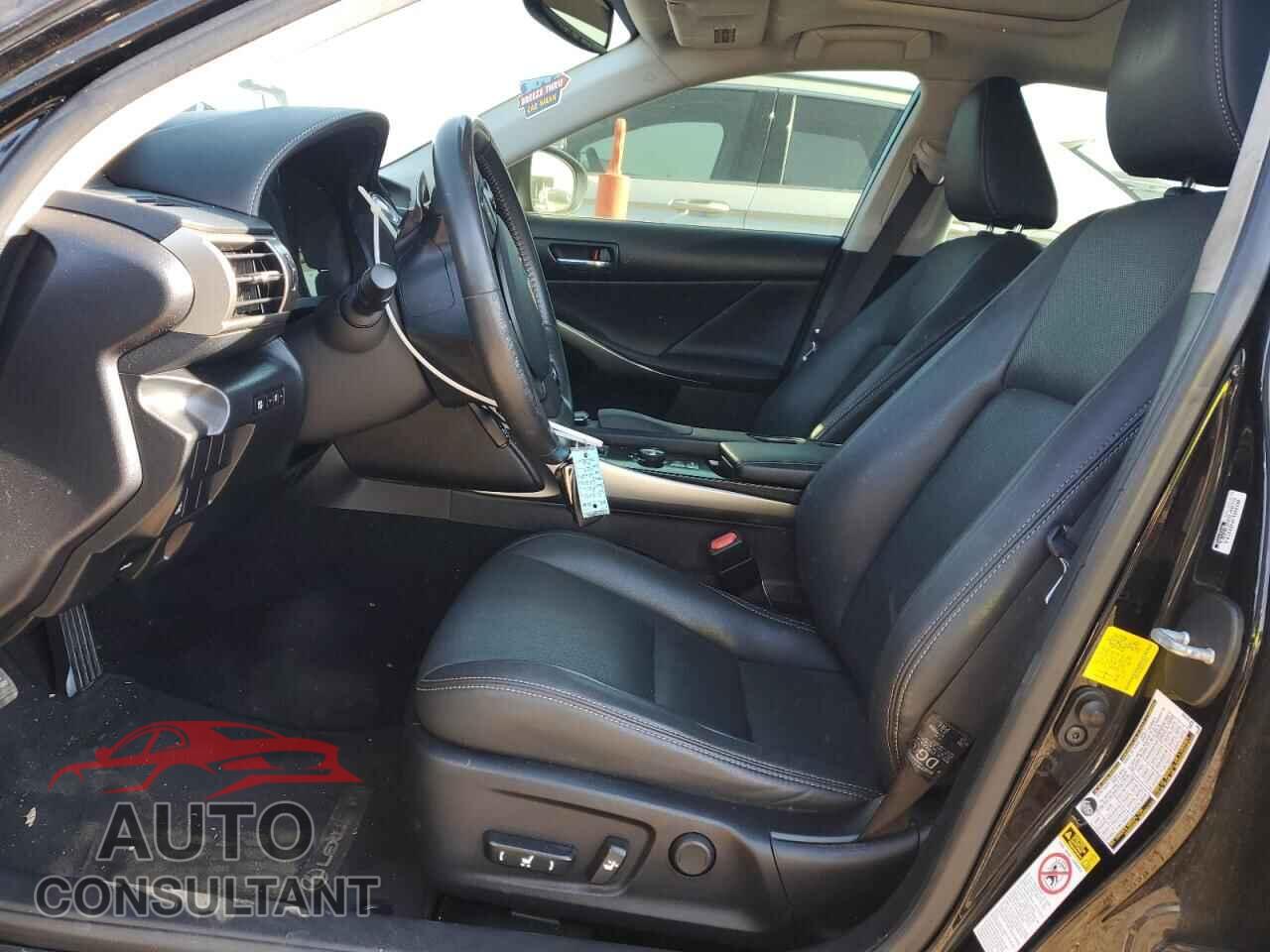 LEXUS IS 2014 - JTHCF1D28E5013651