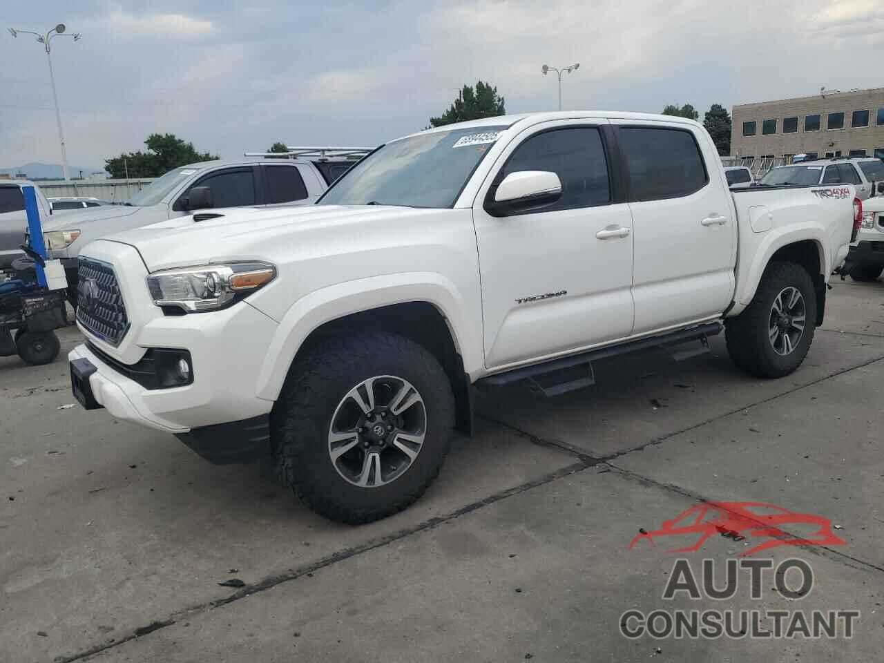 TOYOTA TACOMA 2019 - 3TMCZ5AN3KM233879