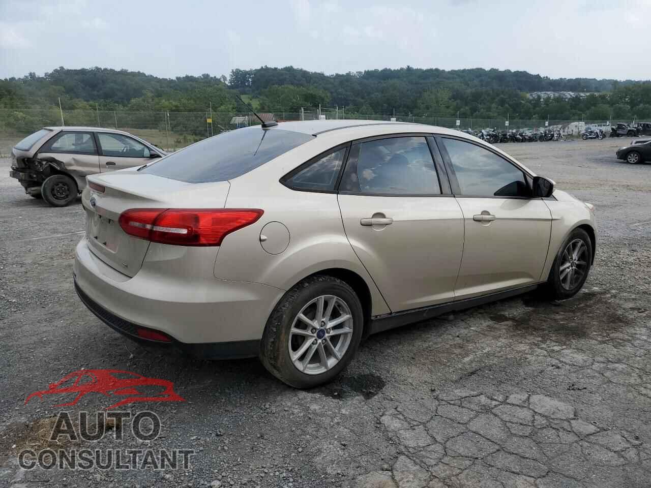 FORD FOCUS 2017 - 1FADP3F21HL286769
