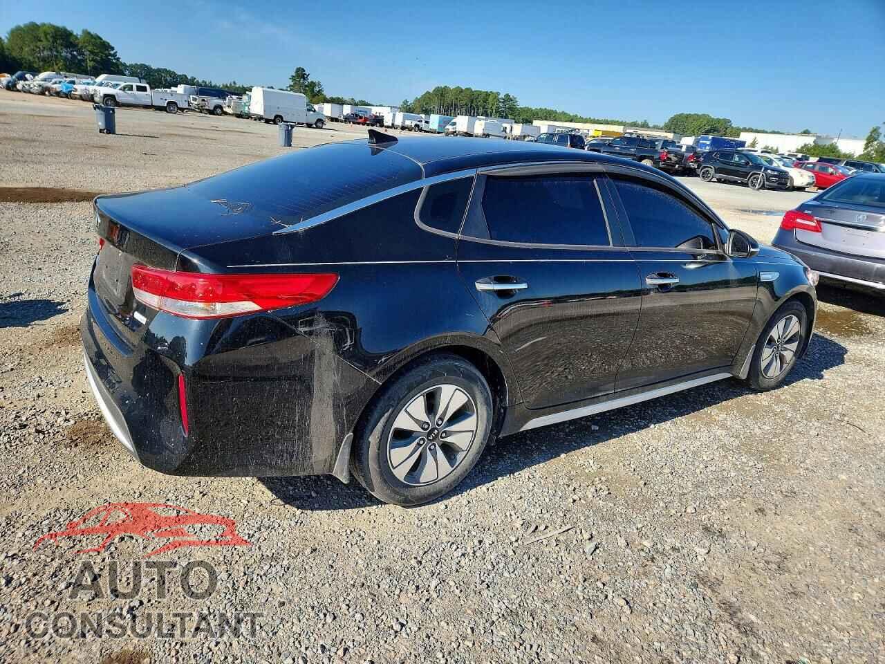 KIA OPTIMA 2017 - KNAGT4LC1H5008736