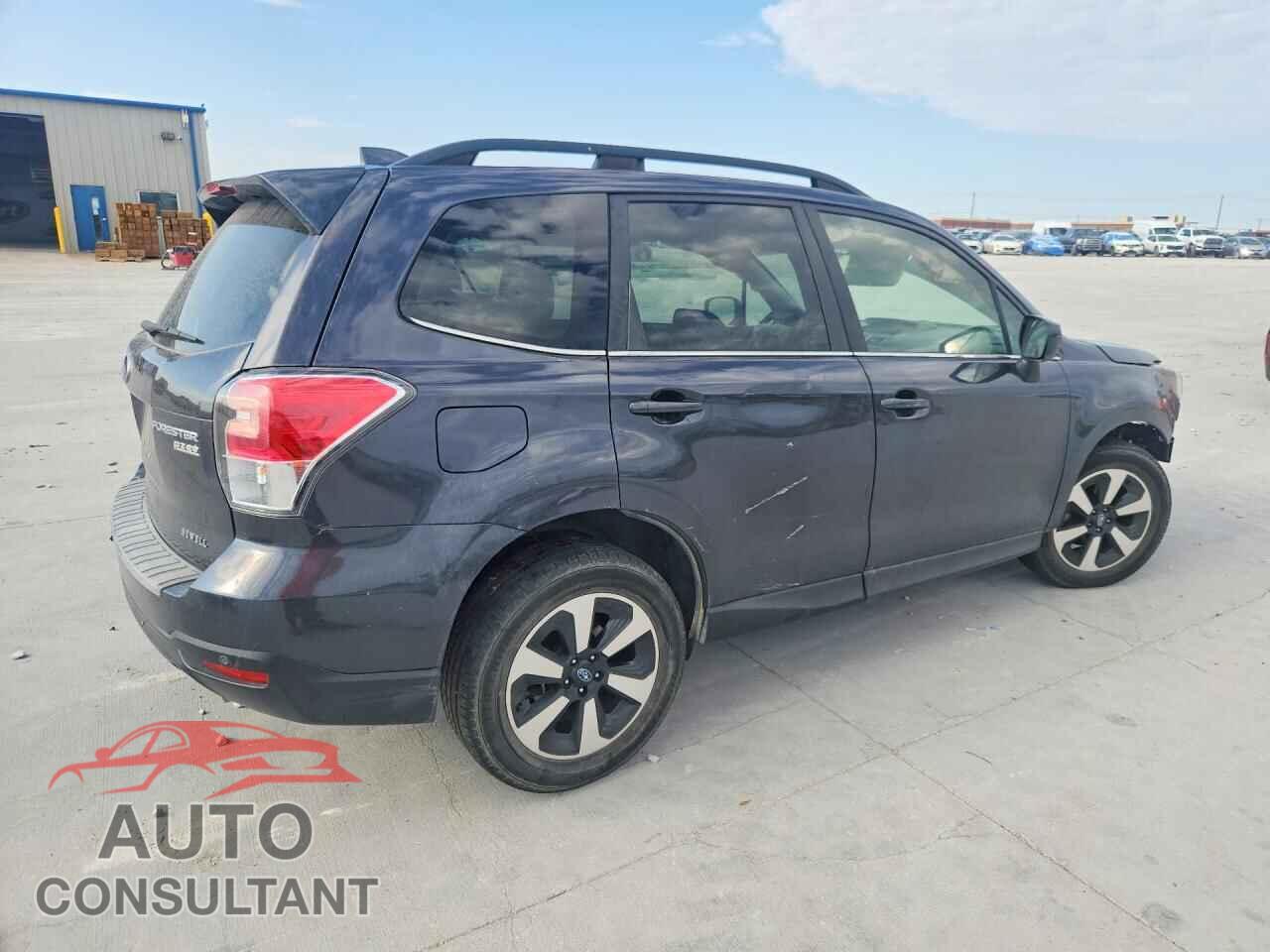 SUBARU FORESTER 2017 - JF2SJARC2HH803318
