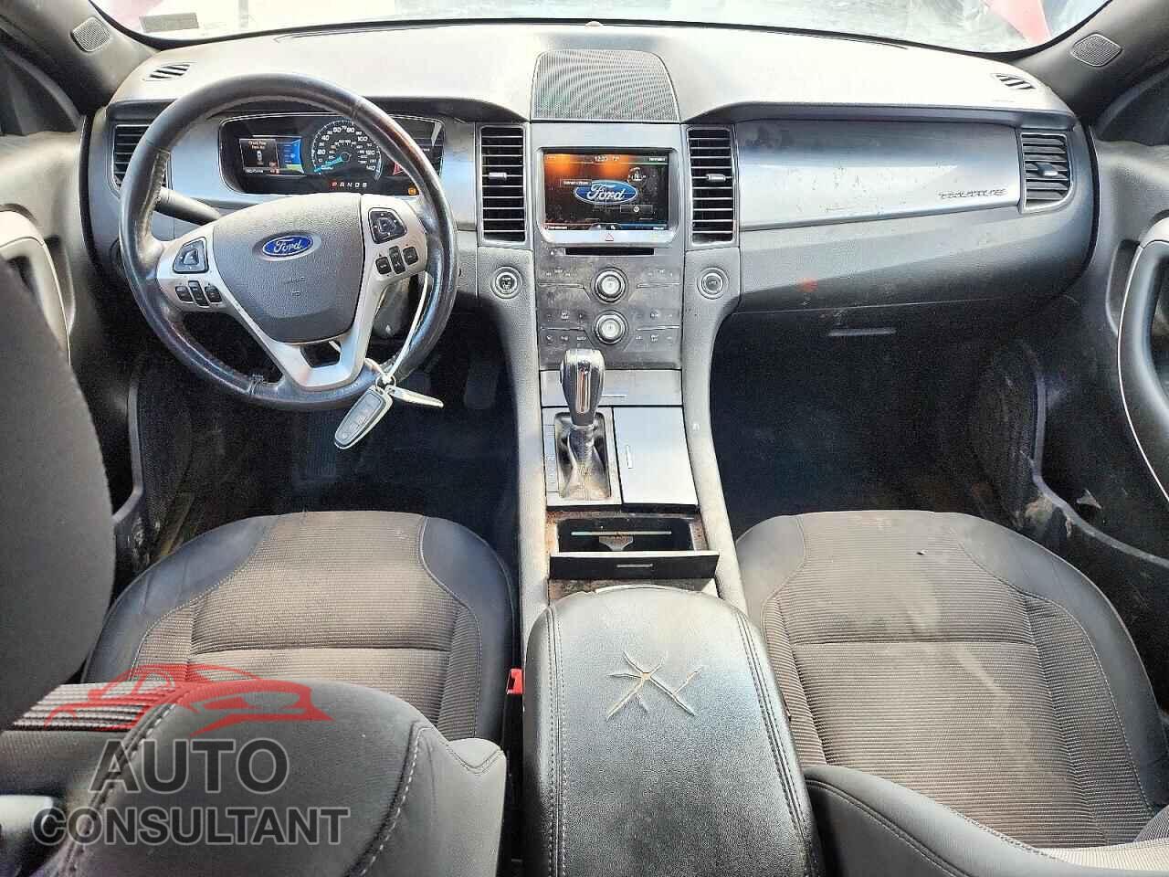 FORD TAURUS 2013 - 1FAHP2E85DG144123