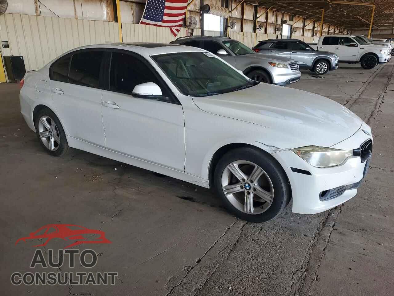 BMW 3 SERIES 2012 - WBA3C1C52CF434033