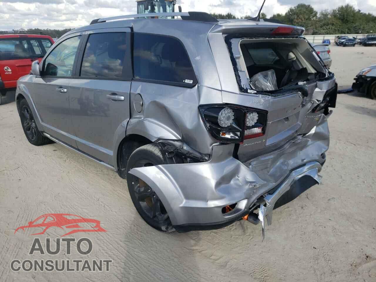 DODGE JOURNEY 2018 - 3C4PDCGG4JT475582