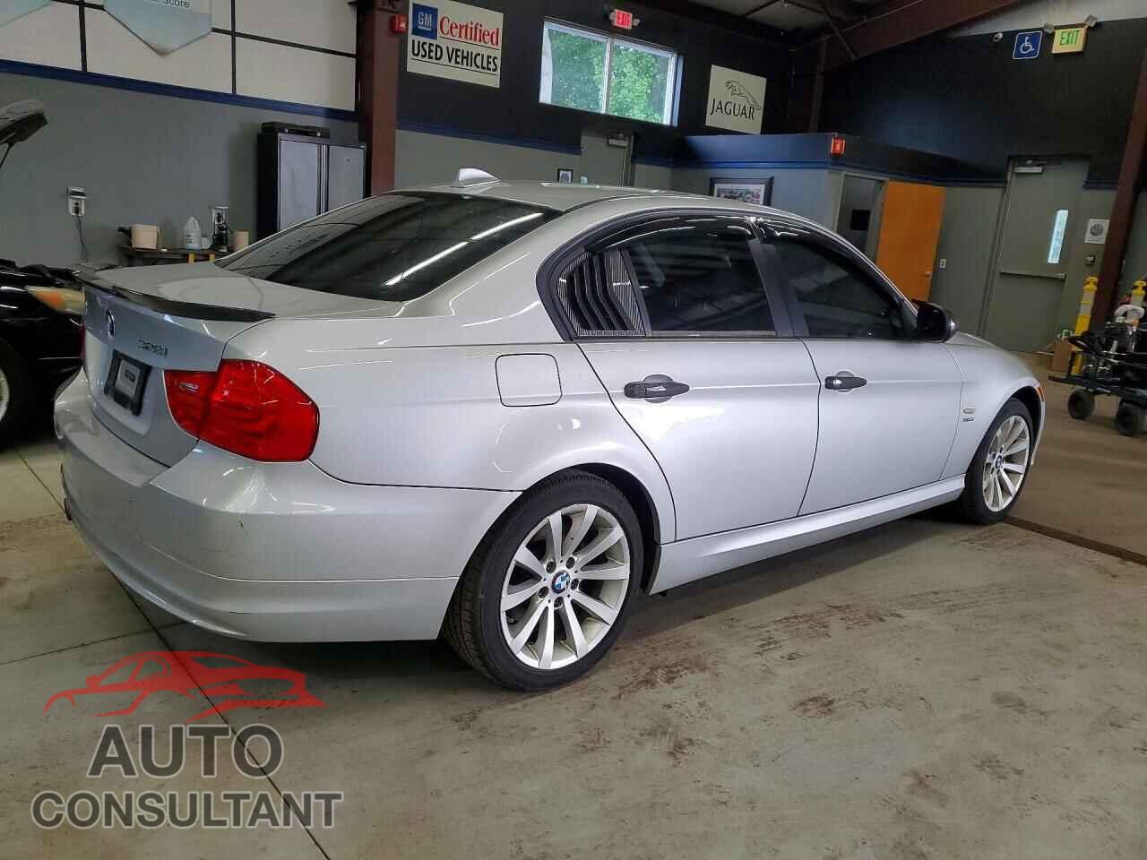 BMW 3 SERIES 2011 - WBAPK7C57BF086039