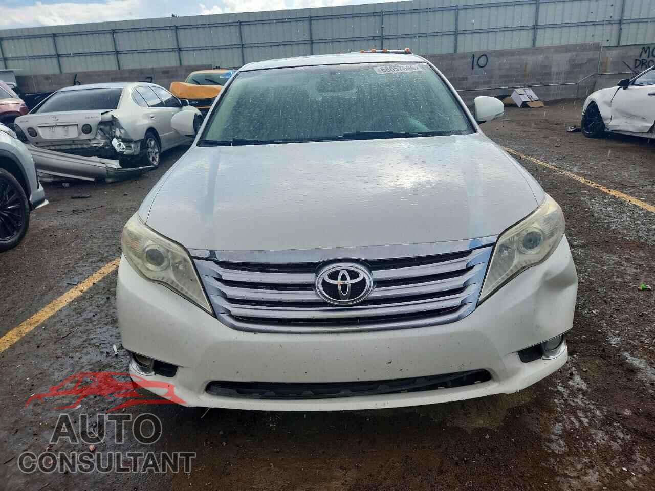 TOYOTA AVALON 2012 - 4T1BK3DB3CU461282