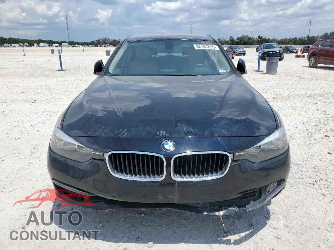 BMW 3 SERIES 2016 - WBA8E1G59GNT99433