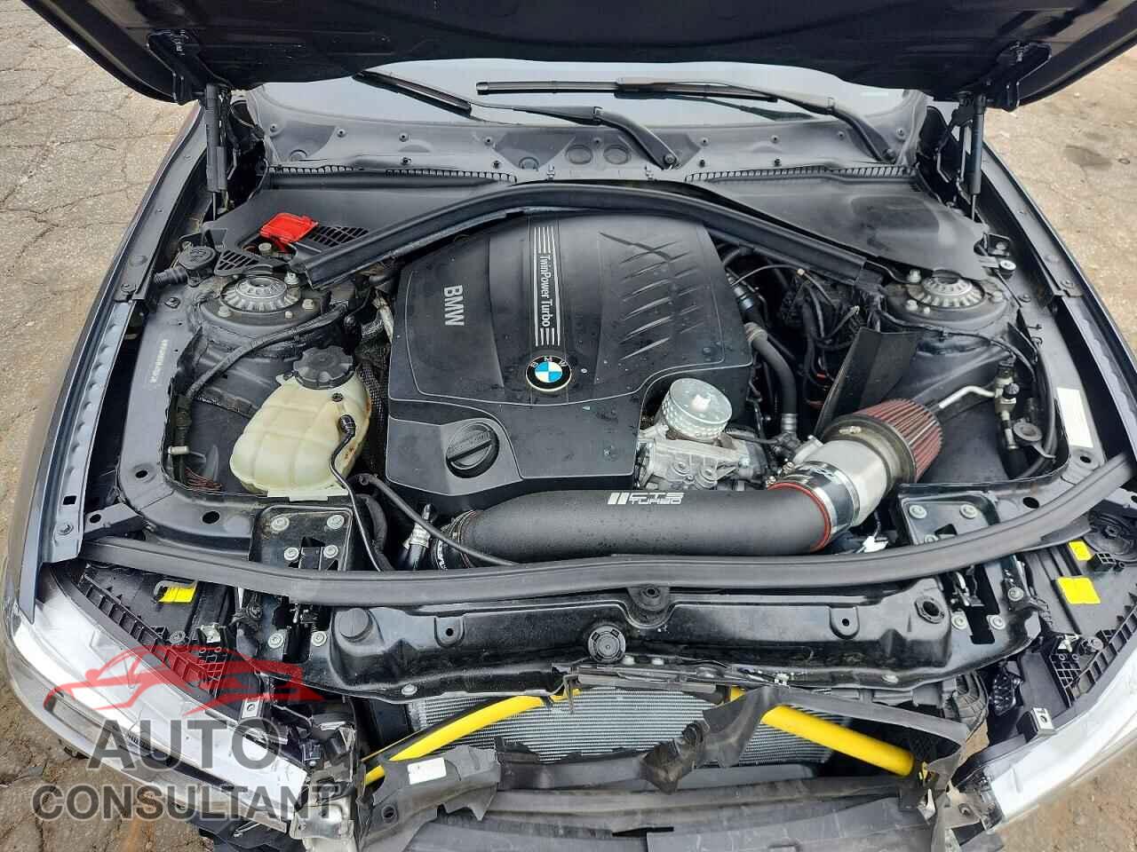 BMW 3 SERIES 2013 - WBA3A9C5XDF476343